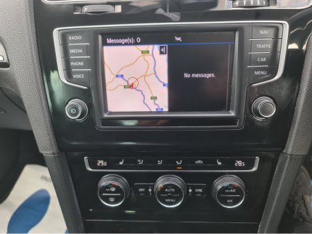 2017 Volkswagen Golf - thumbnail 12