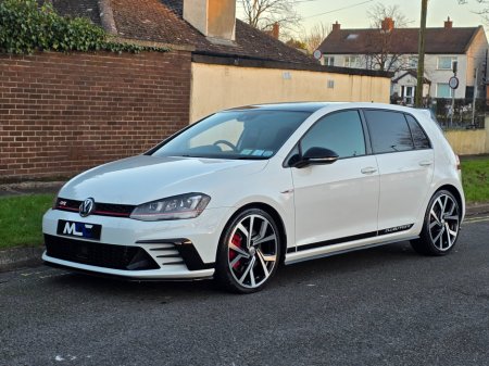 2016 Volkswagen Golf GTI CLUBSPORT 2.0TSI DSG 5DR 265HP €30,995 thumbnail