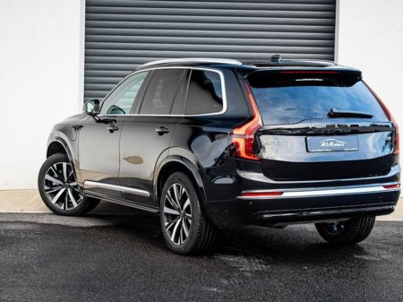 2025 Volvo XC90 T8 NEW MODEL AWD €73,950 thumbnail