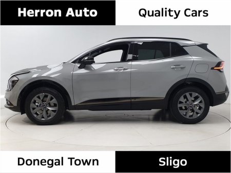 2024 Kia Sportage HEV 1.6T €39,900 thumbnail