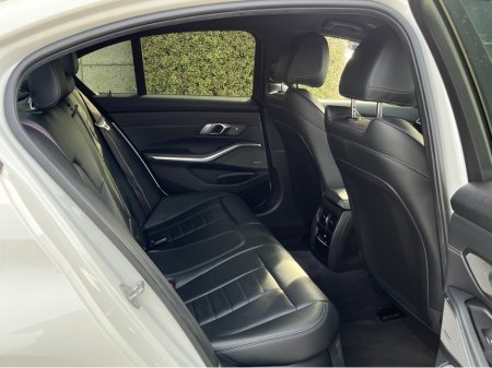 2020 BMW 3 Series - thumbnail 8