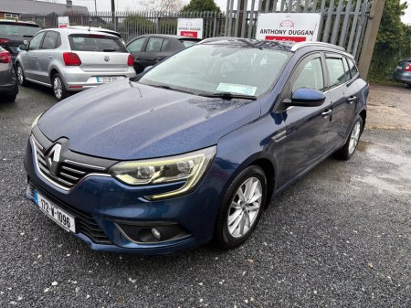 2017 Renault Megane 1.5 dCi 110 DYNAMIQUE NAV €12,950 thumbnail