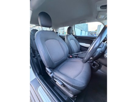 2014 MINI Hatch D XN12 2DR ONE €7,950 thumbnail