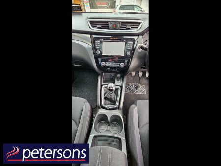 2018 Nissan Qashqai - thumbnail 25