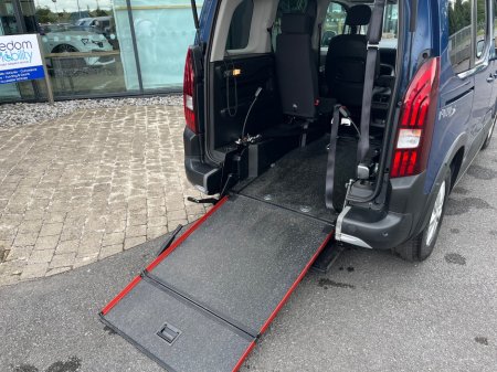 2020 Peugeot Rifter - thumbnail 9