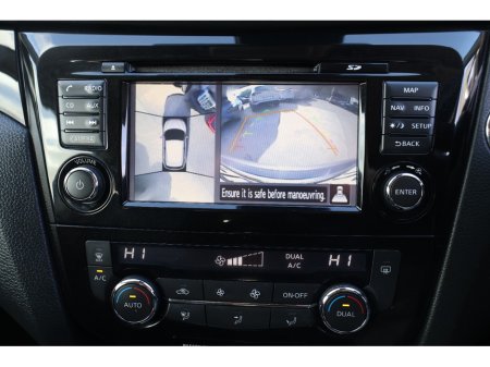 2017 Nissan Qashqai - thumbnail 16