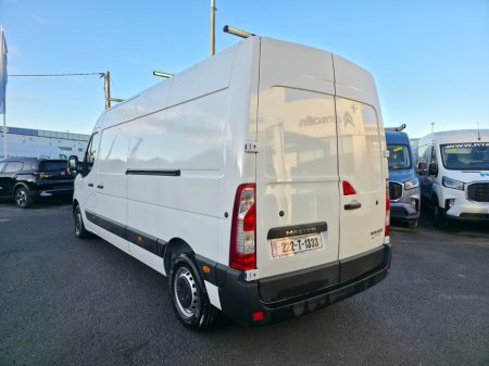 2022 Renault Master FWD LM35 BLUE DCI 150 B €17,500 thumbnail