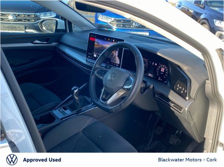 2024 Volkswagen Golf 1.5TSI 150BHP 5DR STYLE WITH AREA VIEW CAMERA & REAR ASSIST *WAS €40,250 NOW €33,995* €31,995 thumbnail
