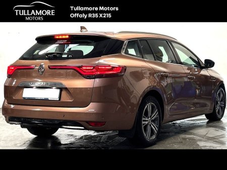 2021 Renault Megane 1.5 Blue dCi 115 ICONIC ST €20,900 thumbnail