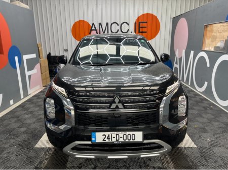 2024 Mitsubishi Outlander - thumbnail 5