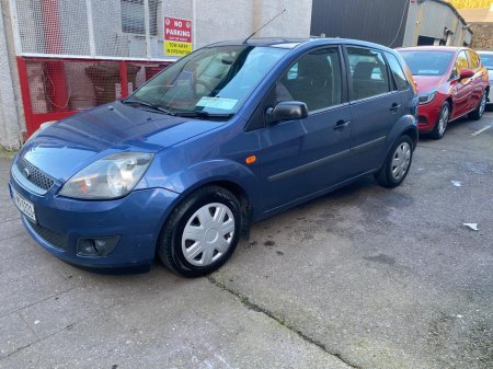 2006 Ford Fiesta - thumbnail 11