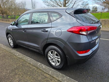 2018 Hyundai Tucson - thumbnail 5