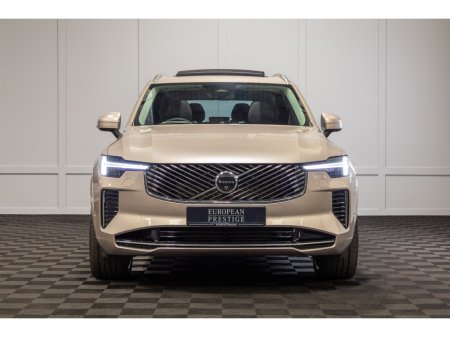 2025 Volvo XC90 - thumbnail 2