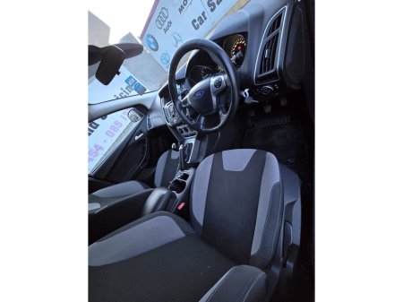 2014 Ford Focus - thumbnail 15