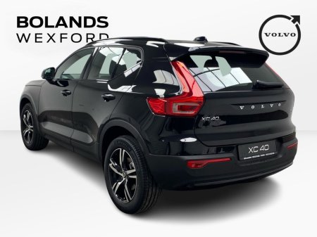 2026 Volvo XC40 NEW ! 261 Petrol Mild Hybrid €52,995