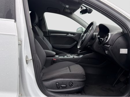 2017 Audi A3 - thumbnail 9