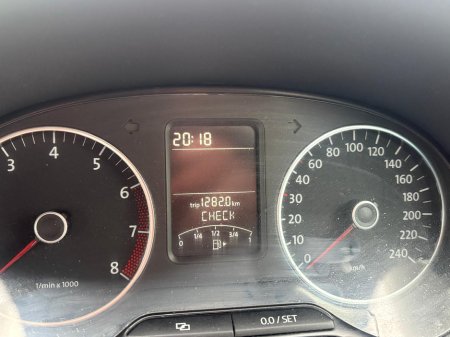 2012 Volkswagen Polo - thumbnail 8