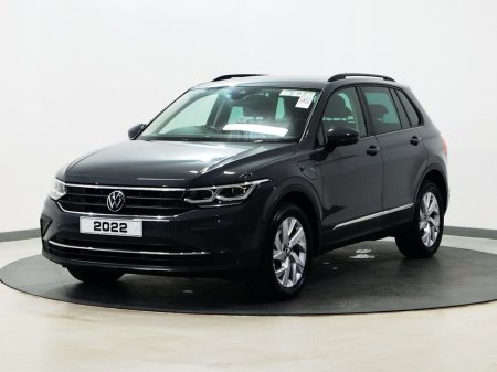 2022 Volkswagen Tiguan *98* LIFE TSI PHEV S-A DSG €29,700 thumbnail