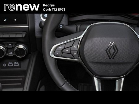 2025 Renault Clio - thumbnail 17