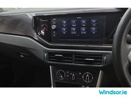 2025 Volkswagen Polo 1.0TSI Life Plus Manual €24,995 thumbnail