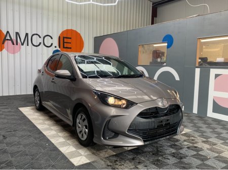 2020 Toyota Yaris 1.0 PETROL / 94k KMs / Reverse Camera / Automatic