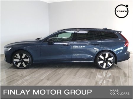 2026 Volvo V60 T6 Plus Dark Hybrid AWD , 360 Camera . Leather , Heated seats & Steering wheel , €73,864 thumbnail