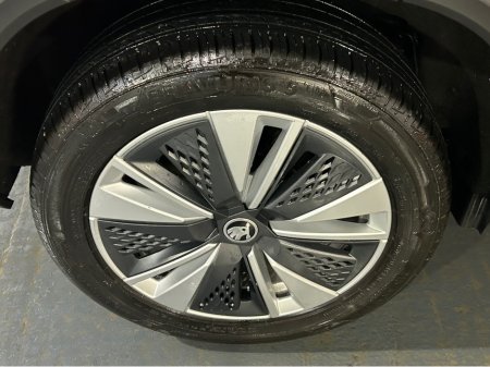 2022 Skoda Karoq AMBITION 2.0 TDI 115HP 5 5DR €26,900 thumbnail