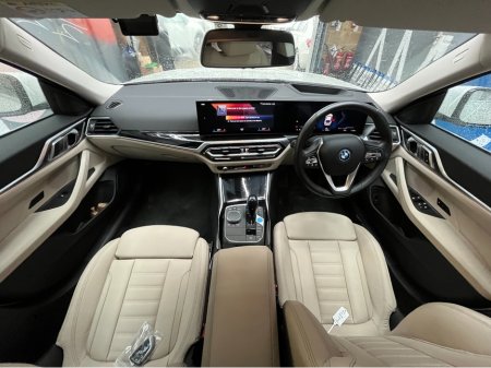 2022 BMW i4 €34950 2022 BMW I4 EDRIVE 40  / CRUISE CONTROL / 360° CAMERA / ELECTRIC MEMORY & HEATED SEATS / AMBIENT LIGHTS / APPLE CARPLAY €34,950 thumbnail