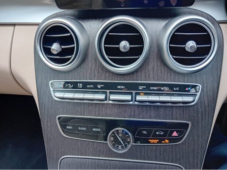 2019 Mercedes-Benz C Class - thumbnail 24