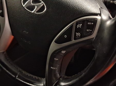 2016 Hyundai i30 - thumbnail 16