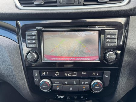 2018 Nissan Qashqai - thumbnail 13