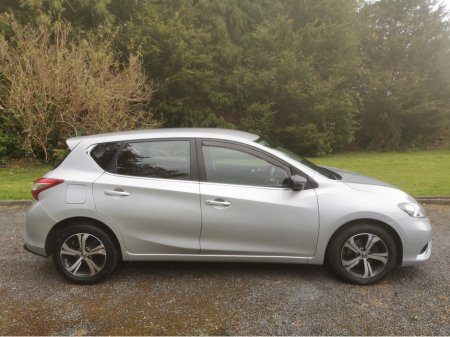 2017 Nissan Pulsar - thumbnail 6