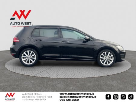2017 Volkswagen Golf 2017 Volkswagen Golf 1.2 TSI Automatic (19K KM Only) €17,500 thumbnail