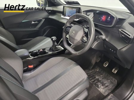 2023 Peugeot 2008 - thumbnail 12