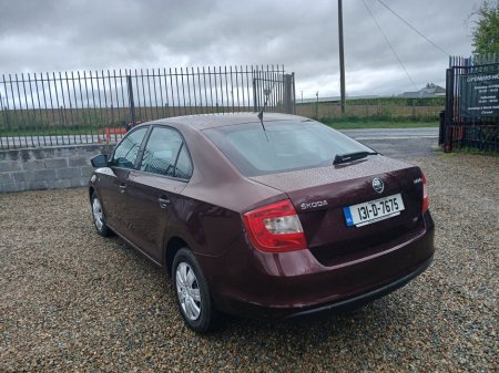 2013 Skoda Rapid - thumbnail 8