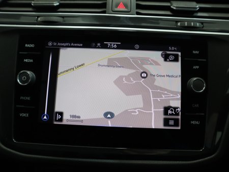 2022 Volkswagen Tiguan *98* LIFE TSI PHEV S-A DSG €29,700 thumbnail