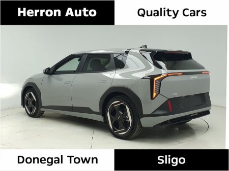 2025 Kia EV4 AUTOMATIC | HIGH SPEC €43,900 thumbnail