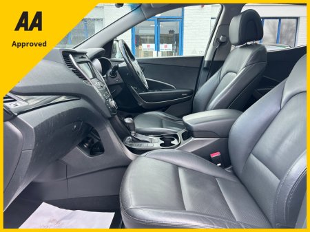 2015 Hyundai Santa Fe 2012 HYUNDAI SANTA FE 4WD AUTO PREMIUM 2.2d €14,950 thumbnail