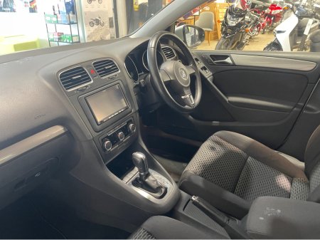 2013 Volkswagen Golf - thumbnail 13