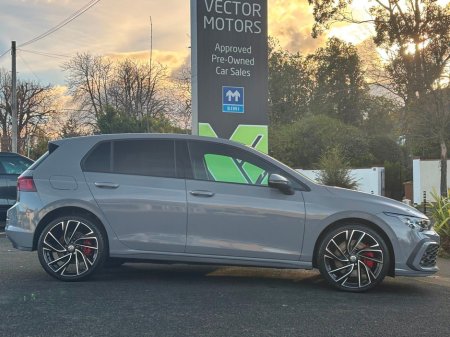 2023 Volkswagen Golf GTE 245 DSG AUTO BLUEMOTION PHEV €32,995 thumbnail