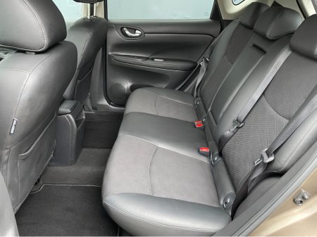 2018 Nissan Pulsar - thumbnail 9