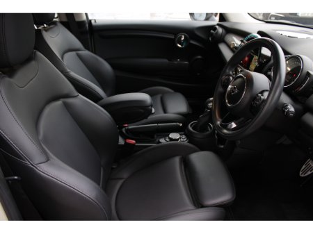 2019 MINI Cooper 1/5D COOPER SPORT EDITION WITH ONKLYB 79,000KM'S // WHAT A CAR // HEATED LEATER RECARO TYPE SEATS // WELL WOTH VIEWING // BUY WITH CONFIDENCE AA AND SIMI APPROVED DEALER 2026 // FINANCE ARRNAGED // €17,950 thumbnail
