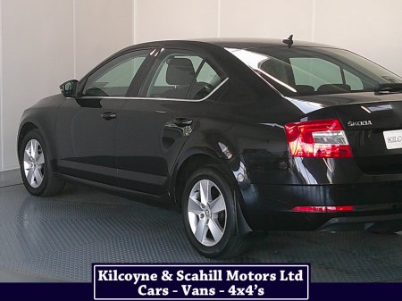 2020 Skoda Octavia - thumbnail 11