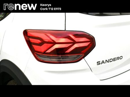 2025 Dacia Sandero Stepway Essential TCe 90 GSR2 €20,900 thumbnail