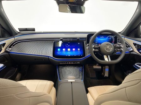 2026 Mercedes-Benz E Class - thumbnail 2