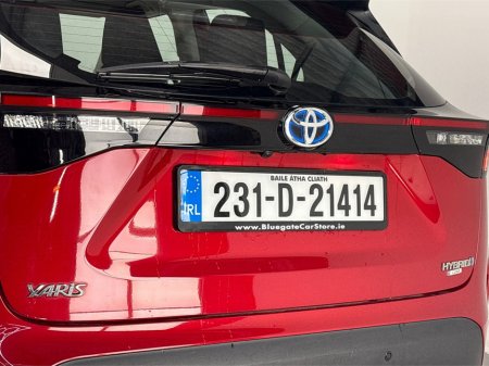 2023 Toyota Yaris CR LUNA**TOUCHSCREEN BLUETOOTH MEDIA**SEMI DIGITAL DASH**REVERSE CAMERA**PARKING SENSORS**MULTIFUNCTIONAL STEERING WHEEL**CRUISE CONTROL**KEYLESS START*8AUTO LIGHTS**AUTO WIPERS**ISOFIX** €26,795 thumbnail