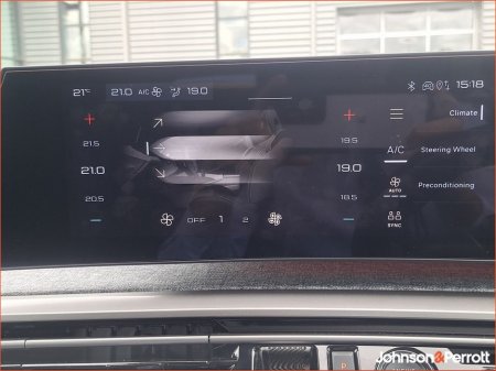 2025 Peugeot 3008 Demo - BEV 73kWH 210BHP Allure €40,900 thumbnail