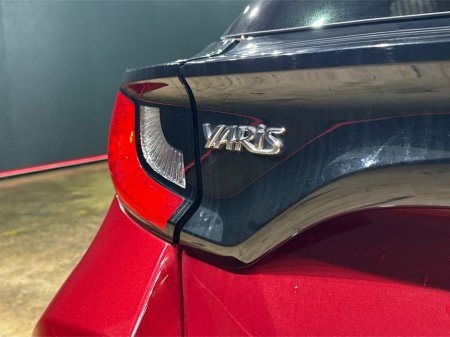 2021 Toyota Yaris 1.5 HYBRID - ALLOY WHEELS- REAR CAMERA €15,950 thumbnail