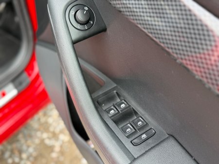 2016 Skoda Octavia - thumbnail 18