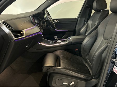 2022 BMW X5 XDRIVE45E M SPORT AUTO €59,950 thumbnail